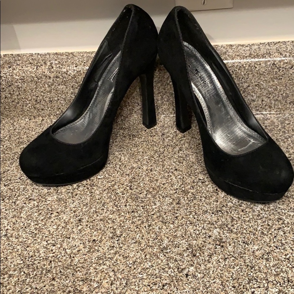 Black suede heels